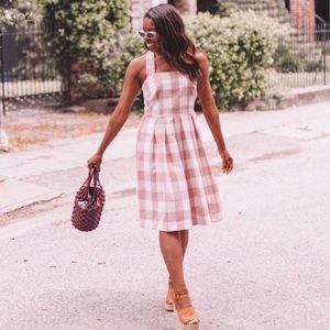 Gal Meets Glam Polly Dress